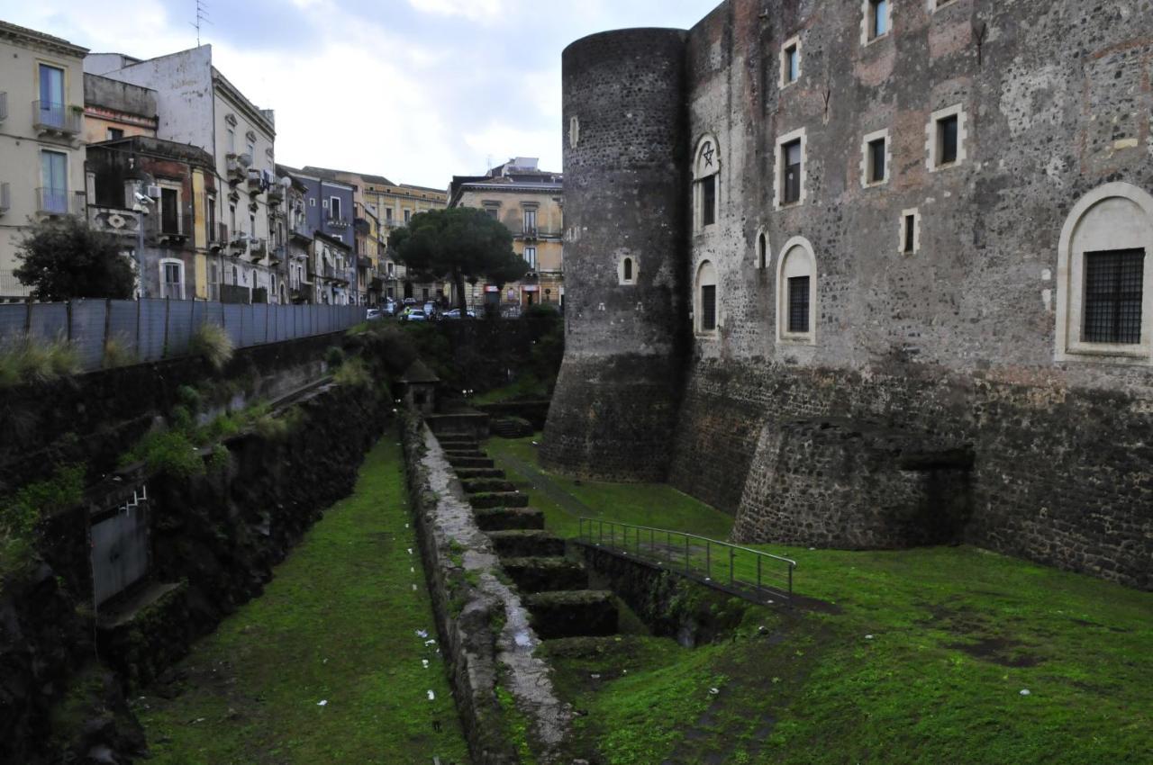 Terrazza Sul Castello Ursino By Wonderful Italy Appartement Catánia Buitenkant foto